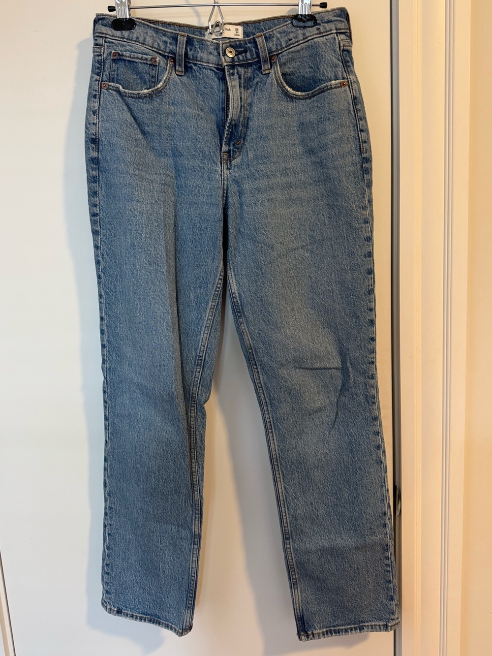 Abercrombie & Fitch Straight Leg Mid Rise Jeans Curve Love